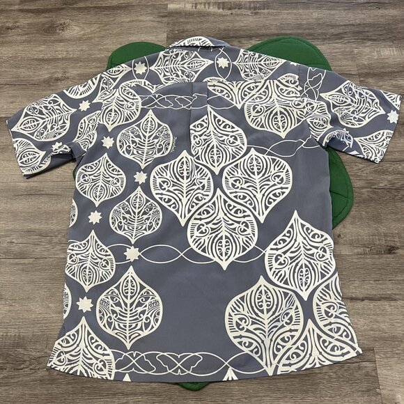 Manuhealii Hawaii Mens Medium Ornament Print Blue Gray Pullover Short Sleeve - Picture 2 of 6